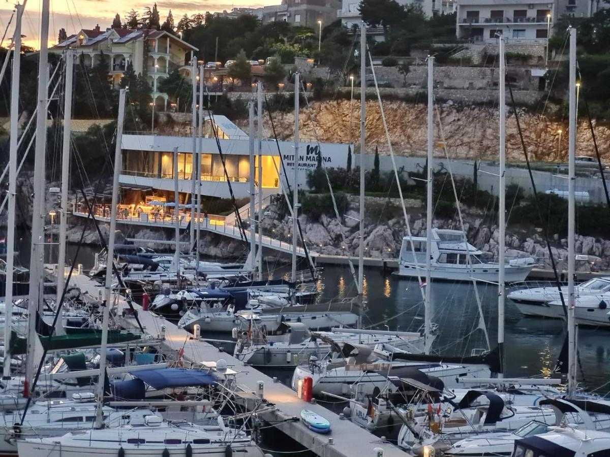 Apartman Joki Novi Vinodolski Exteriör bild