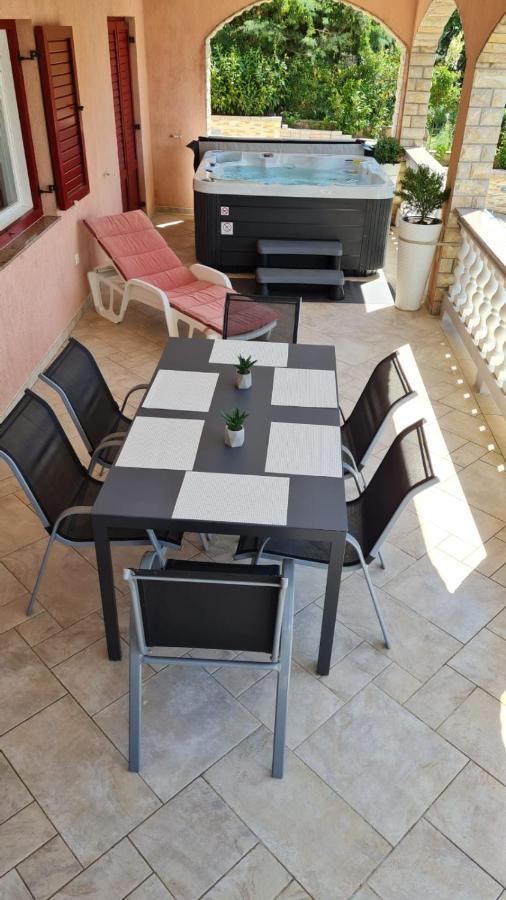 Apartman Joki Novi Vinodolski Exteriör bild