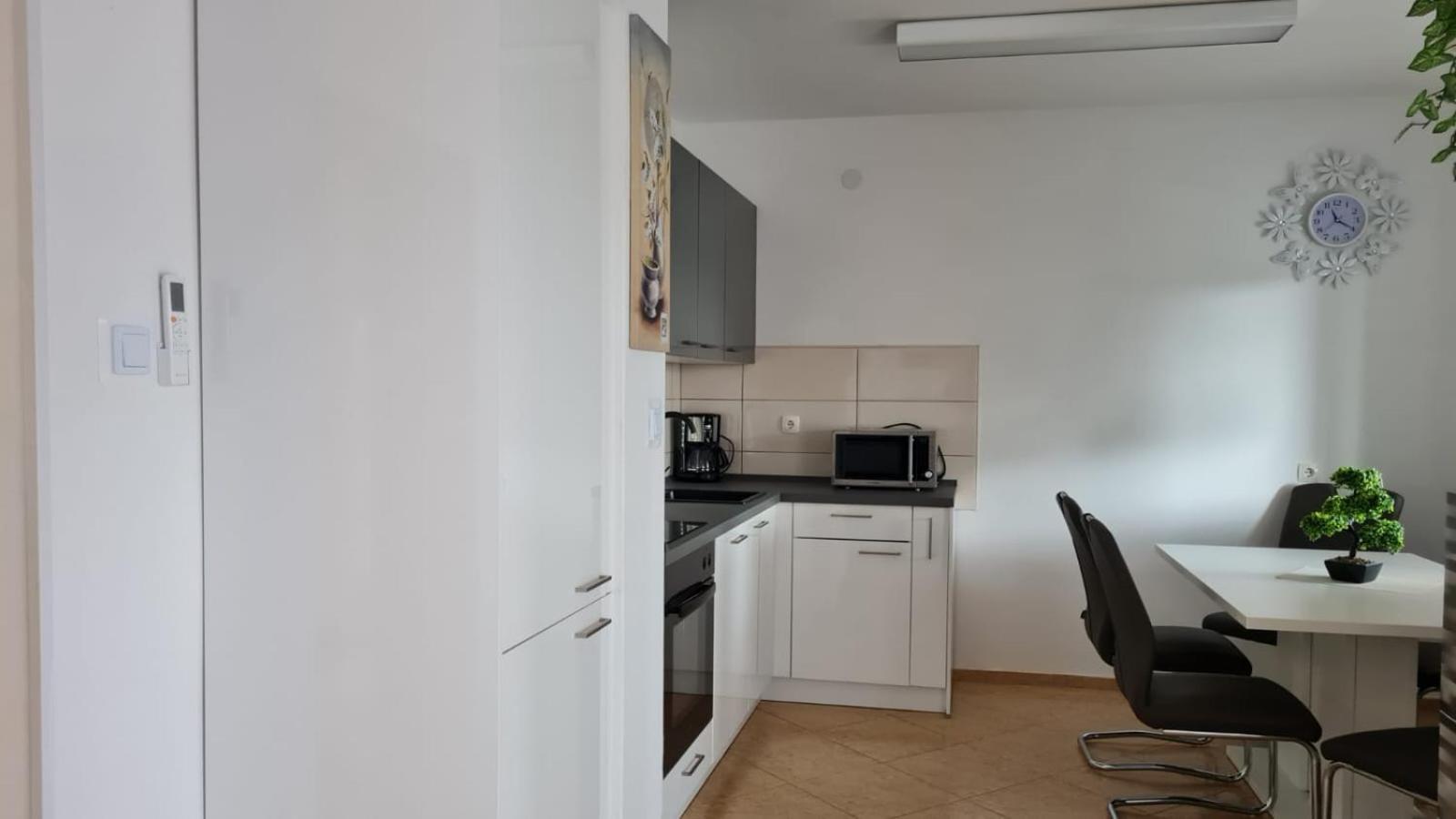 Apartman Joki Novi Vinodolski Exteriör bild